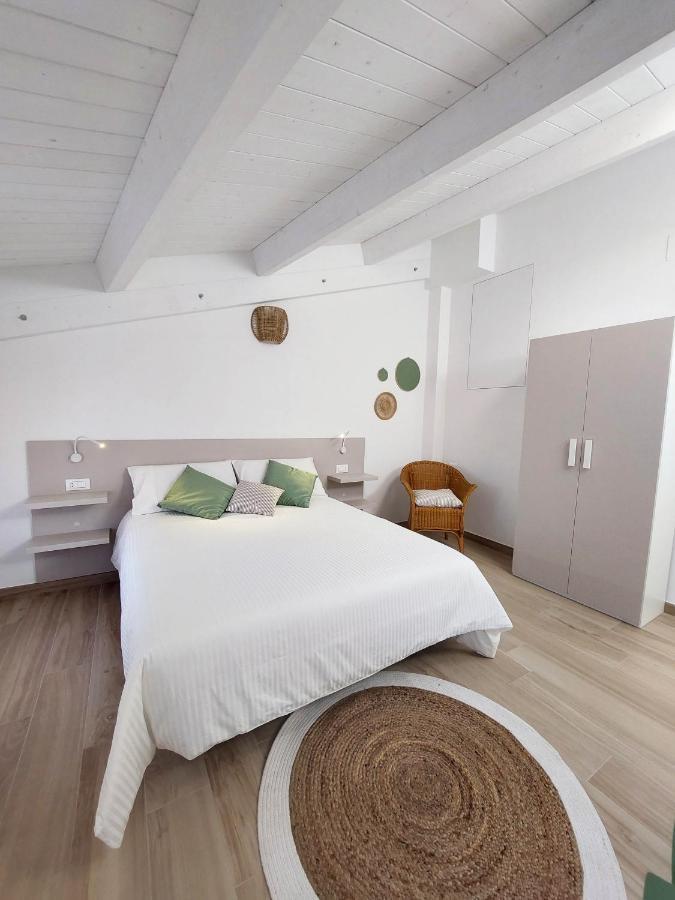 Affittacamere Casa Lilibet ซัน เบเนเดตโต เดล ตรอนโต ภายนอก รูปภาพ