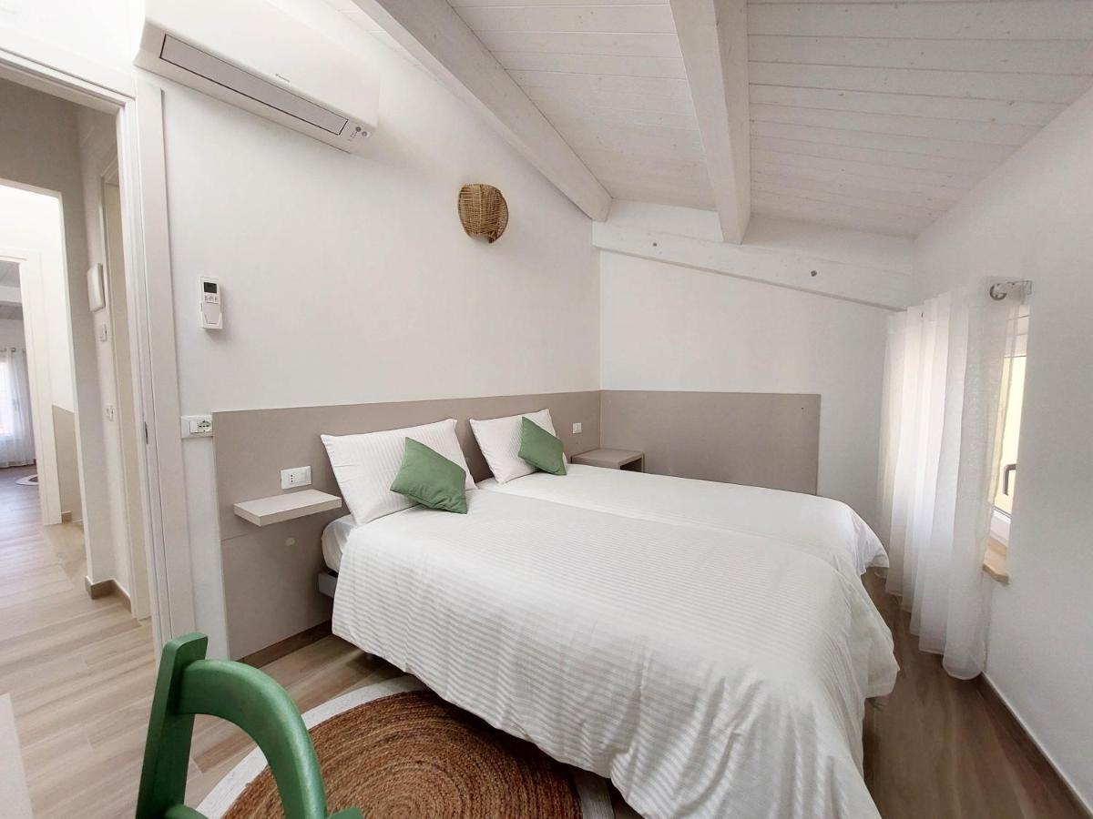 Affittacamere Casa Lilibet ซัน เบเนเดตโต เดล ตรอนโต ภายนอก รูปภาพ