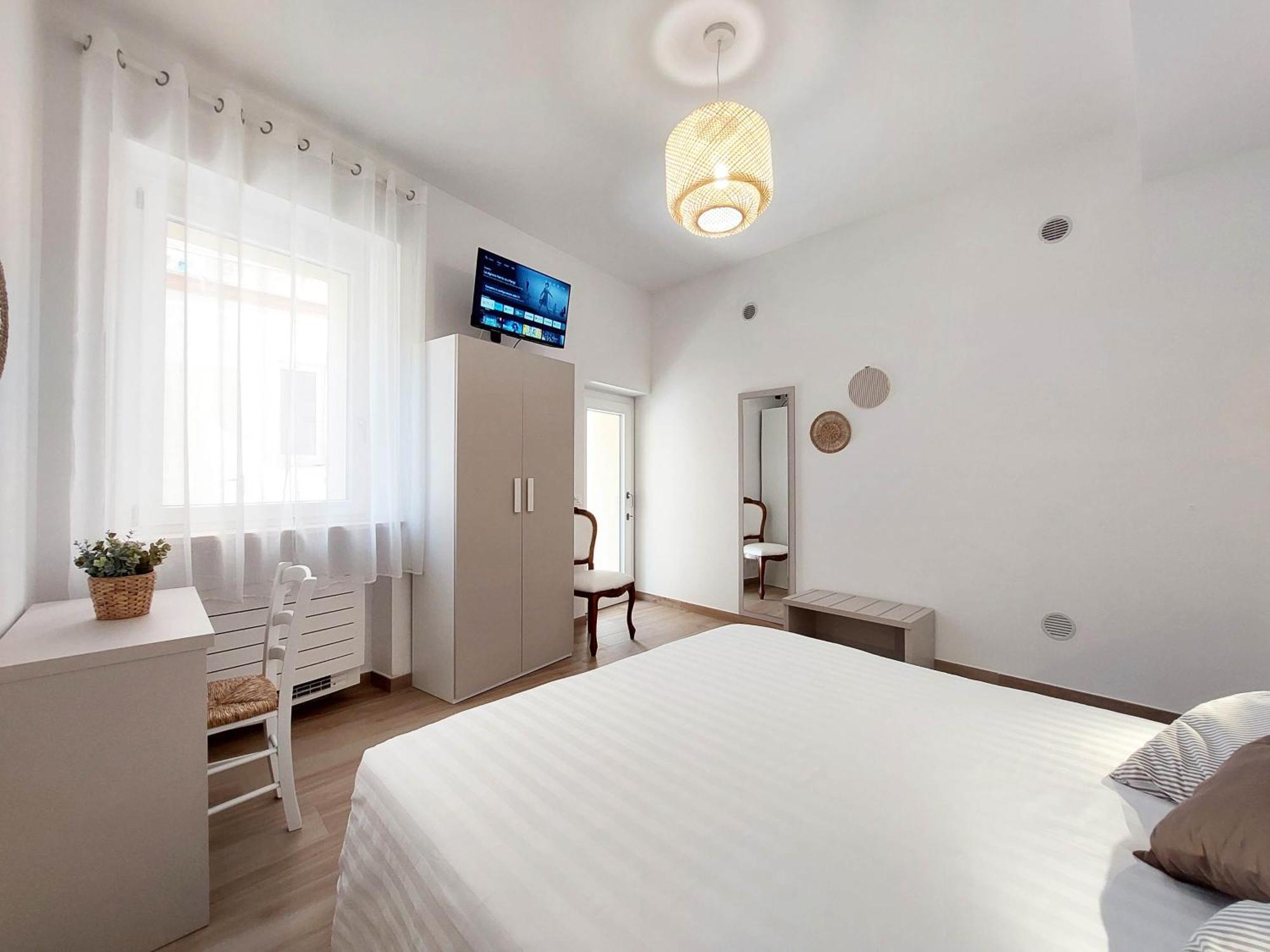 Affittacamere Casa Lilibet ซัน เบเนเดตโต เดล ตรอนโต ภายนอก รูปภาพ
